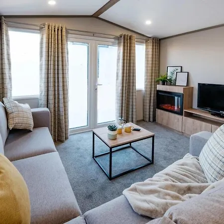木屋 Hot Tub 5 Star Country Park